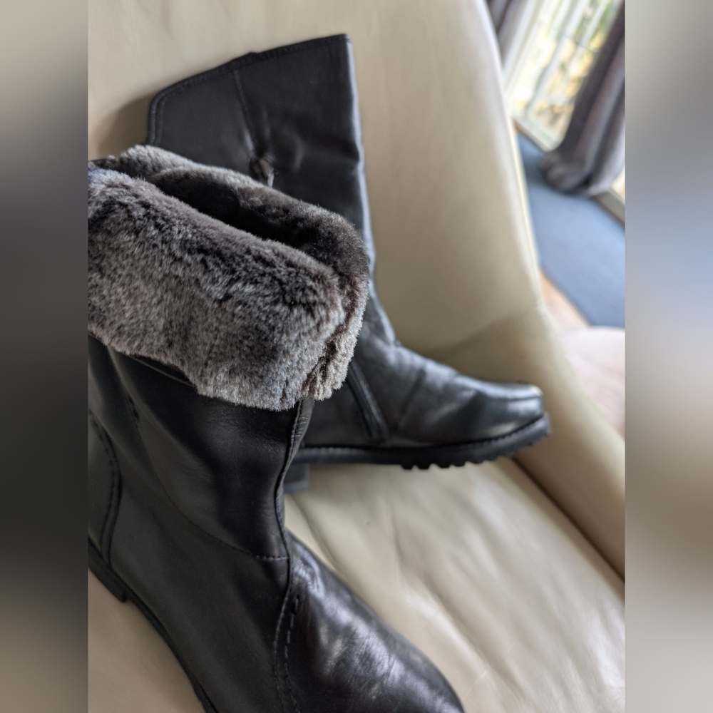 Spring Step Black Leather Winter Boots